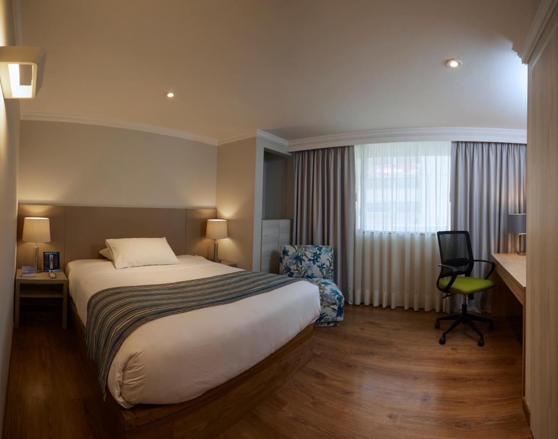 Hotel Saint Simon Μπογκοτά Εξωτερικό φωτογραφία